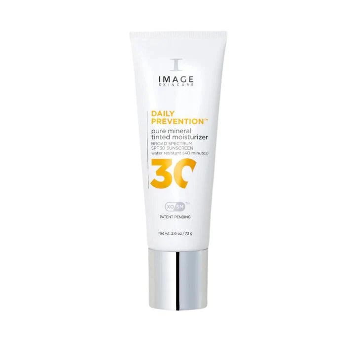 Daily Prevention Pure Mineral Tinted Moisturizer SPF 30 image 0